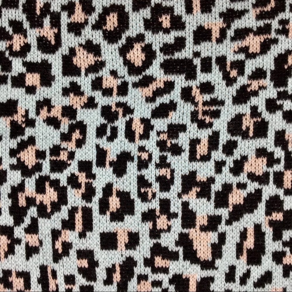 VS PINK ~ Mint Leopard Print Oversized Sweater - Picture 8 of 8
